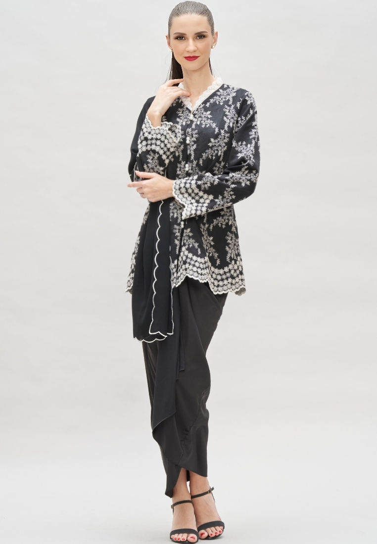 Thumbnail: kebaya moden online shopping