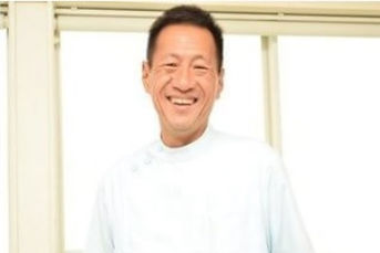井上　俊明 