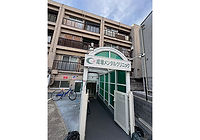 入口が２ヶ所ございます。