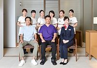 スタッフ