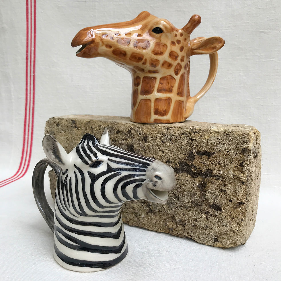 Thumbnail: Retro Giraffe Jug