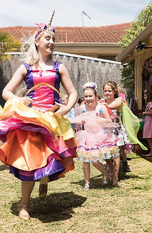 unicorn party entertainer