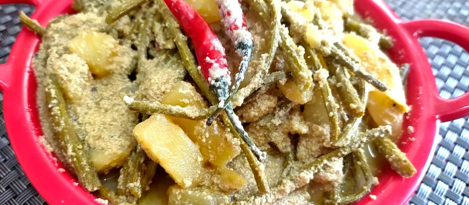 কচি - সজনেরডাটা - আর - আলুর - পোস্ত