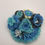 Miniaturbild: Große gehäkelte Ansteckblume in Blau, Brosche mit Perlen, handgemacht, Unikat...