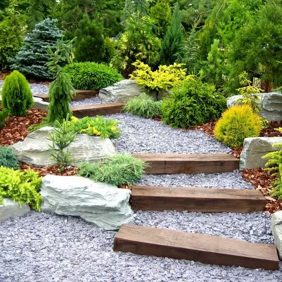 How to Get HOA Landscaping and Maintenance Contracts