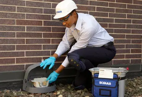 Best Waste Disposal Tools for Pest Control Companies