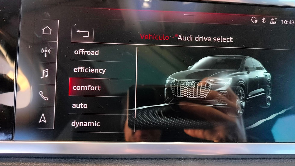 Miniatura: Audi Q3