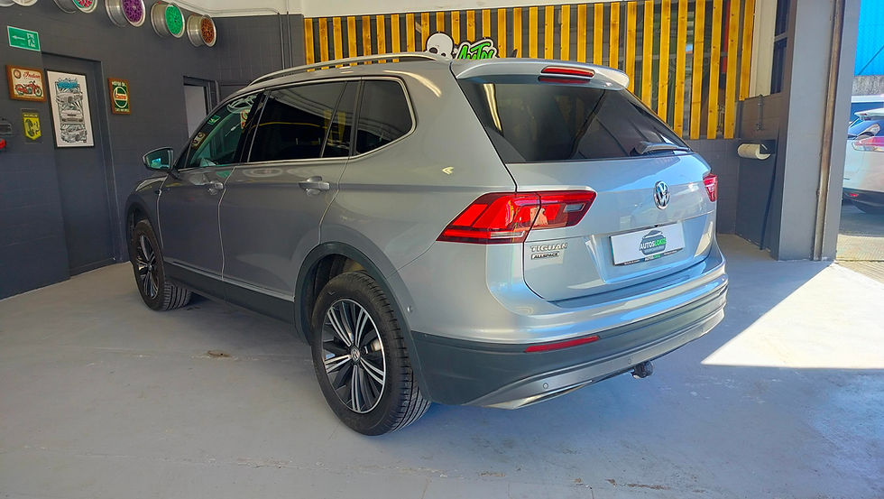 Miniatura: Volkswagen Tiguan Allspace