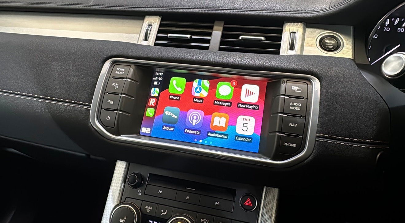 Range Rover Evoque 2013 - 2016 (BOSCH) Apple CarPlay Upgrade
