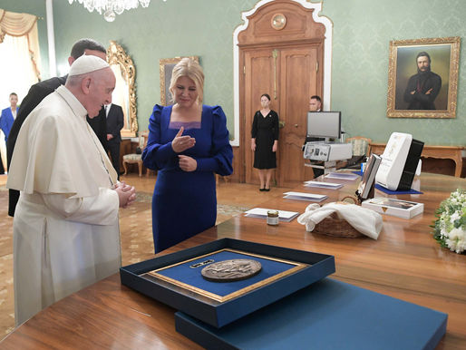 Desde Eslovaquia, Francisco pidió que los países europeos no se aíslen en la pospandemia