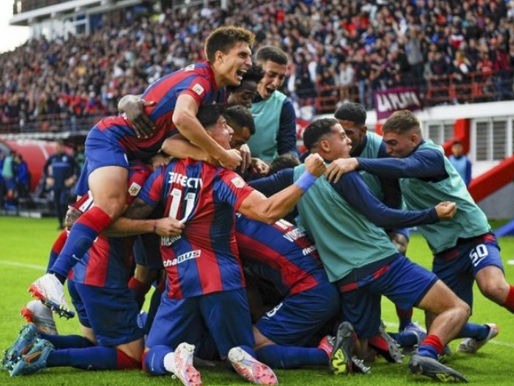 San Lorenzo venció a Boca en el debut de Jorge Almirón