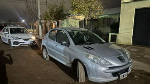 Horror en Santa Rosa: una piedra atravesó el auto y dejó a una niña de 5 años con fractura de cráneo