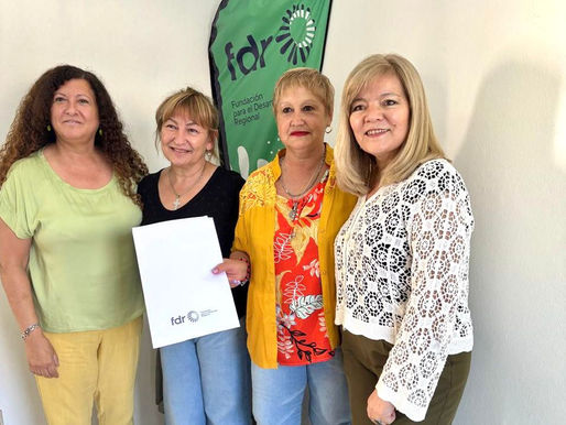 La Fundación para el Desarrollo Regional realizó la entrega de dos créditos por 4 millones de pesos