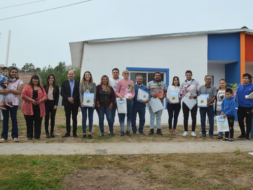 Plan Mi Casa 1: cuatro familias de Pichi Huinca recibieron sus viviendas