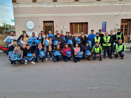Capacitaciones y entrega de cascos en Lonquimay por la Semana Nacional de la Seguridad Vial