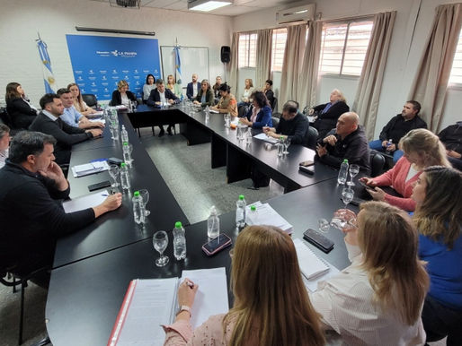 Gobierno y gremios docentes alcanzaron importantes acuerdos paritarios