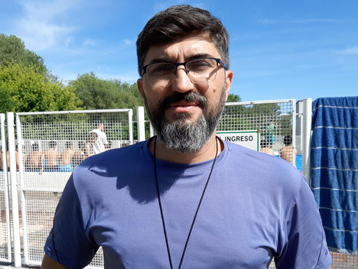 "Ayer estábamos en unos 230 chicos y hoy ha superado toda la expectativa, estamos en 352 chicos"