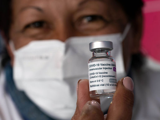 Llegó un cargamento de más de 800 mil dosis de AstraZeneca donadas por España