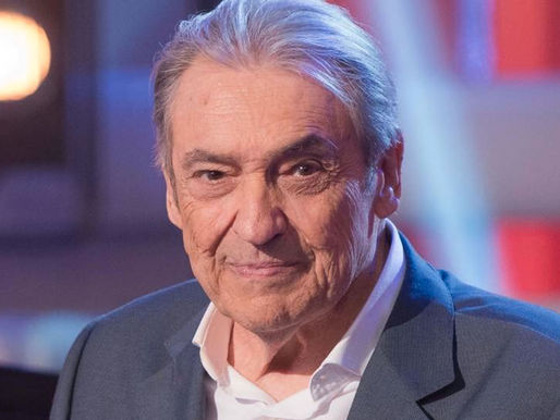 Llega a La Pampa parte del patrimonio material de Alberto Cortez