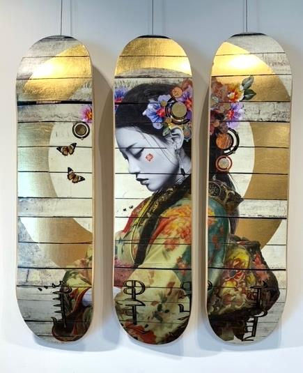 Manduhai Reversed - Skate Deck