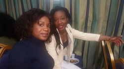 Deux soeurs fraternisent