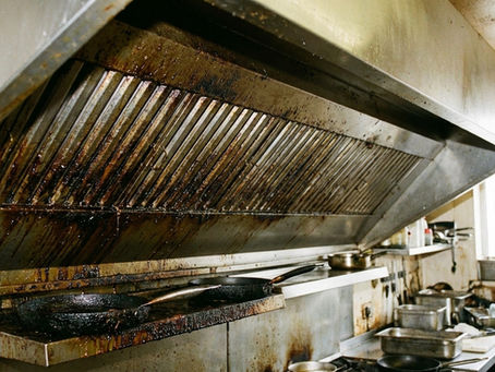 nettoyage-hotte-pro-vs-soi-meme-2