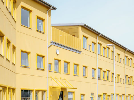 Lyckeskolan i Kinna exteriör