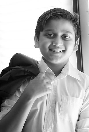 Vyom Headshot 03.jpg