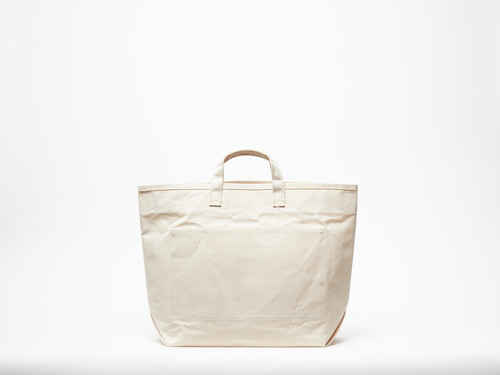 Base Tote M | This is a(n)