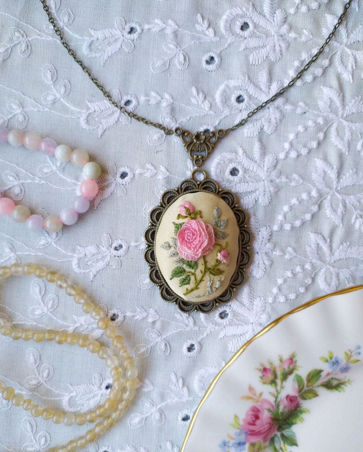 Handmade Pendant "Pink Rose"