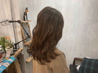 サロンワーク【ナチュラルアッシュの施術前~後】