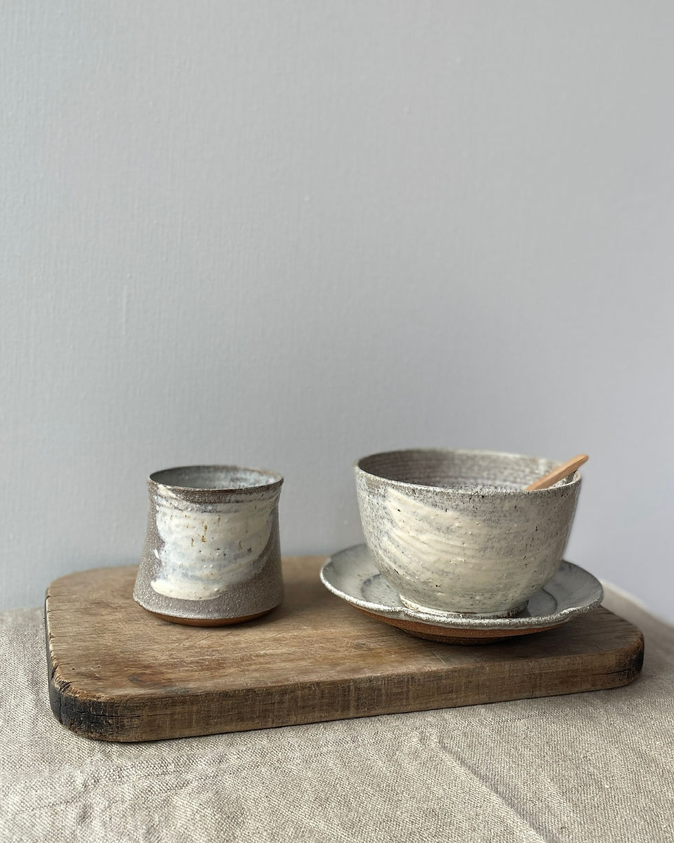 Granitic breakfast set (3 pieces)