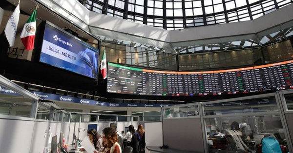 Histórico crack de la Bolsa Mexicana; cayó al peor nivel ¡desde 2014!