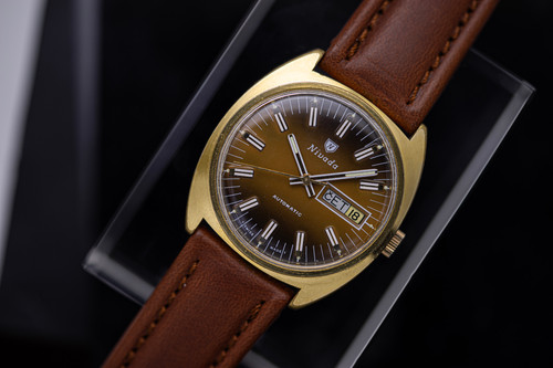 Gold Nivada Vintage Watches Nivada Automatic Men's Dress Watch