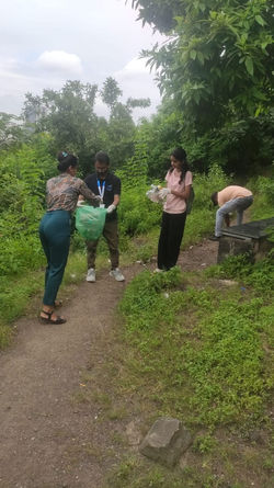 WhatsApp Image 2024-12-09 at 10.42.05_c08253a3