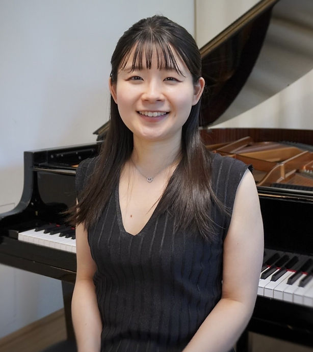 Foto für Booklet (1)_Manami.jpg