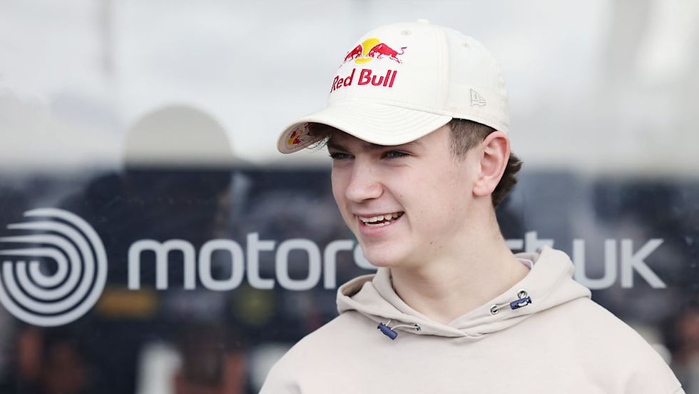 Fionn McLaughlin of the Red Bull Junior Team and Hitech Toyota Gazoo Racing