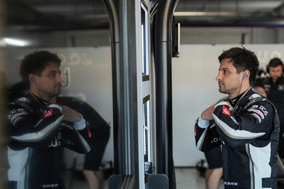 Credit: Oscar Lumley/LAT Images