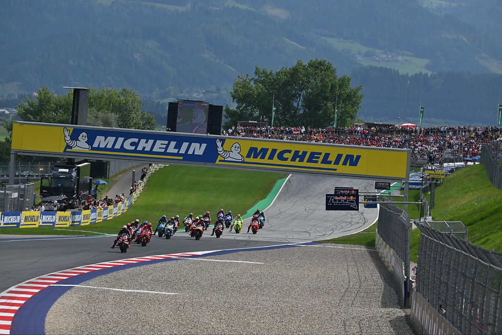 ‘Lights out’ at the Austrian Grand Prix 2025 | Credit: Michelin_Motorsport via X