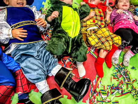 L'ASILO ES UN CARNAVAL!
