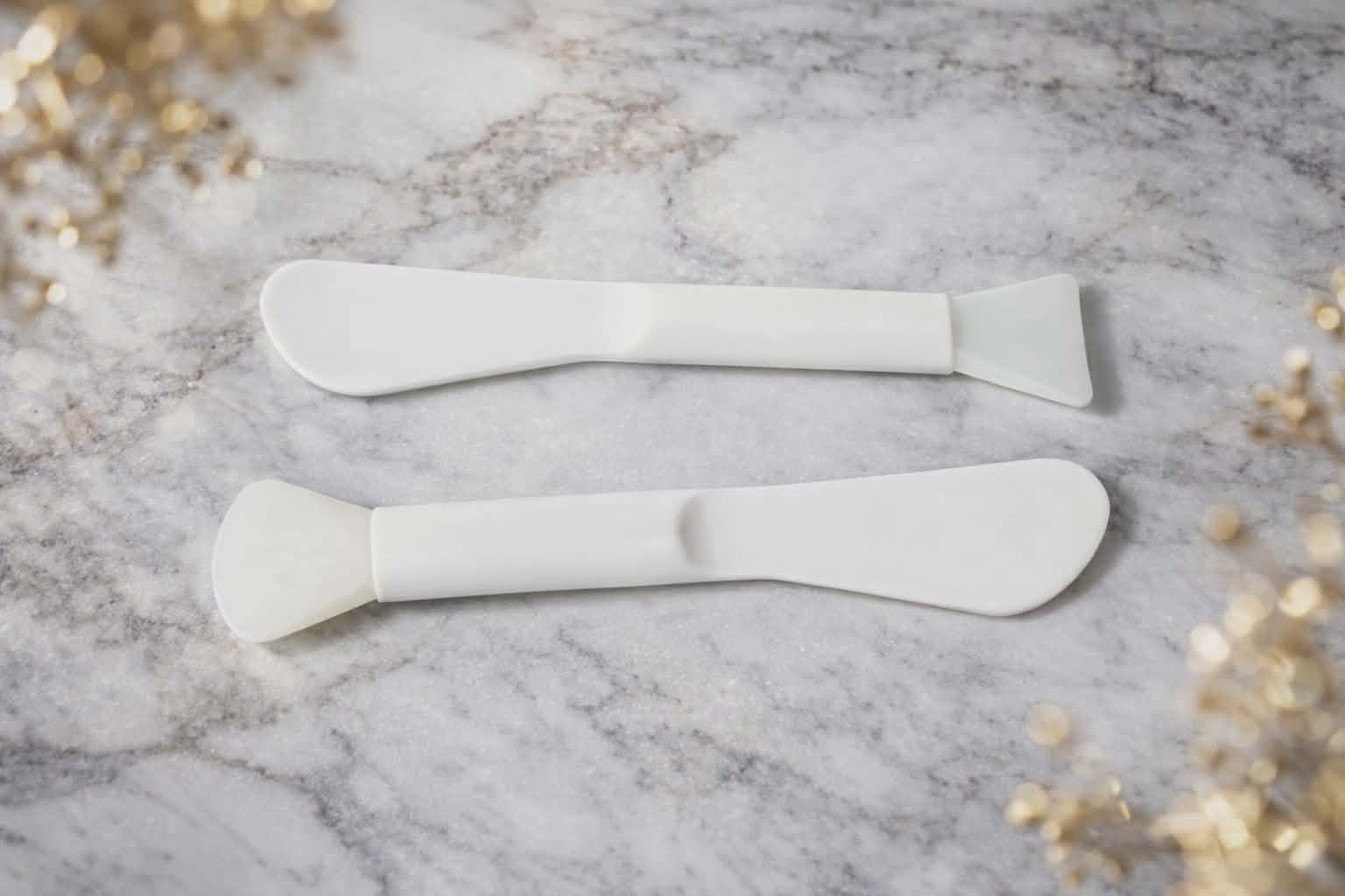 Applicateurs de masque facial en silicone flexibles