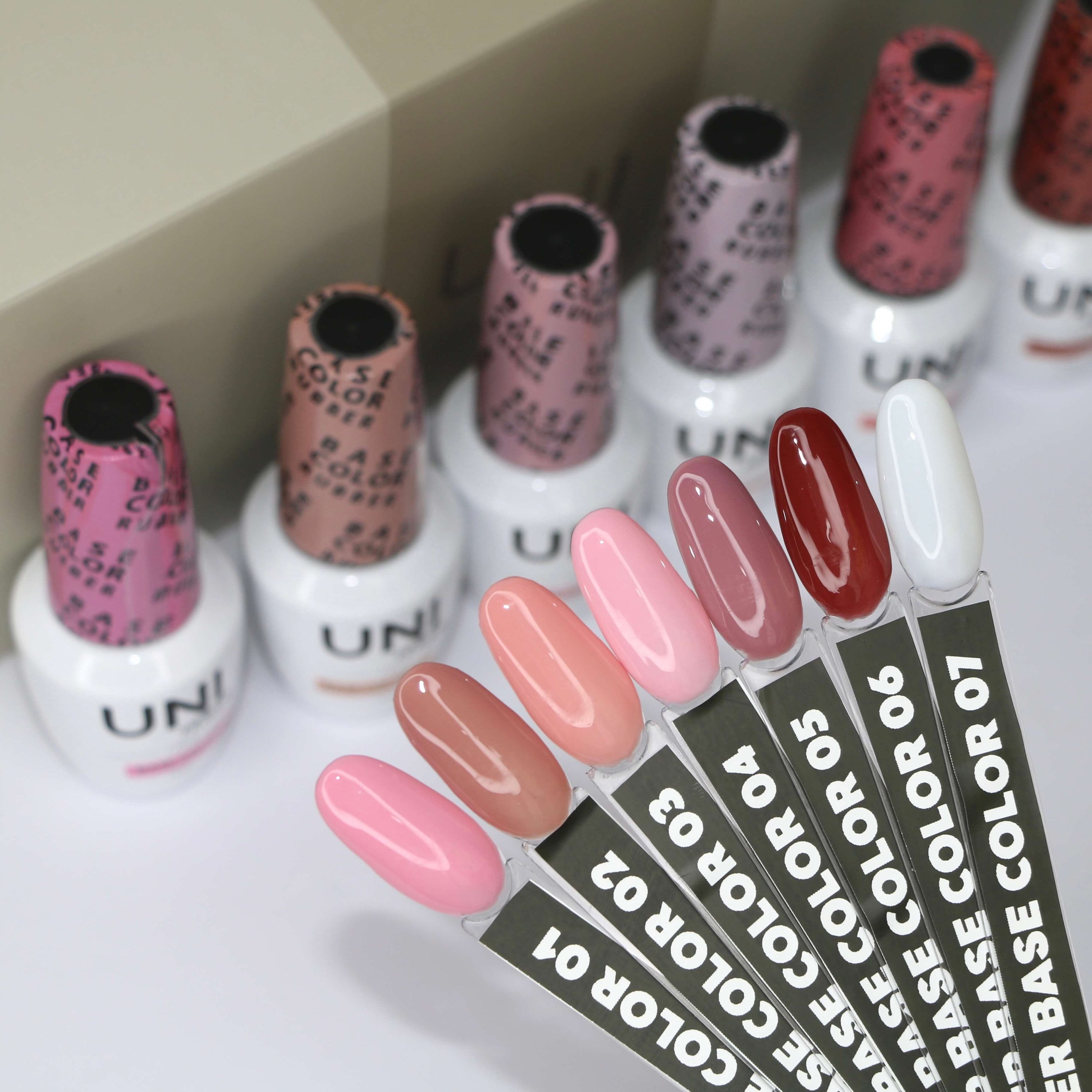 7 גוונים ראבר בייס UNI RUBBER BASE COLOR