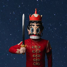 Nutcracker Tea