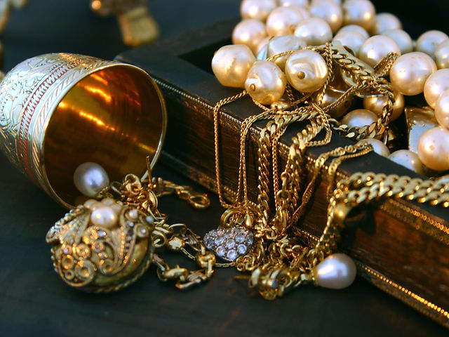 Handmade custom jewelry best sale
