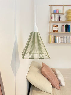 second soleil lampe en laine baladeuse fait main artisanat France Nantes pièce unique slow design upcycling écoresponsable