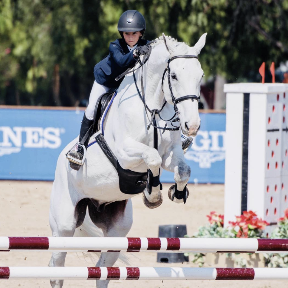 Atena Santos-Schnieder for Life Equestrian