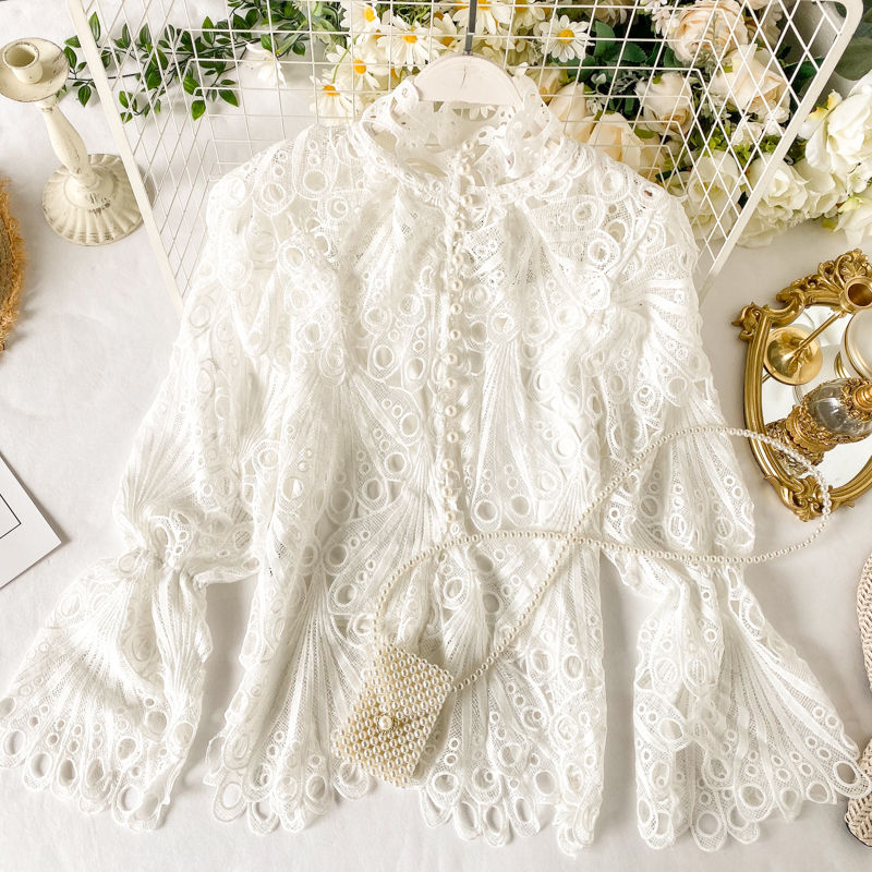 Thumbnail: Royal Court Blouse
