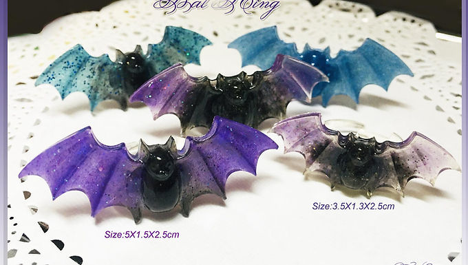 Chubby Bat Ring & Hair Pins