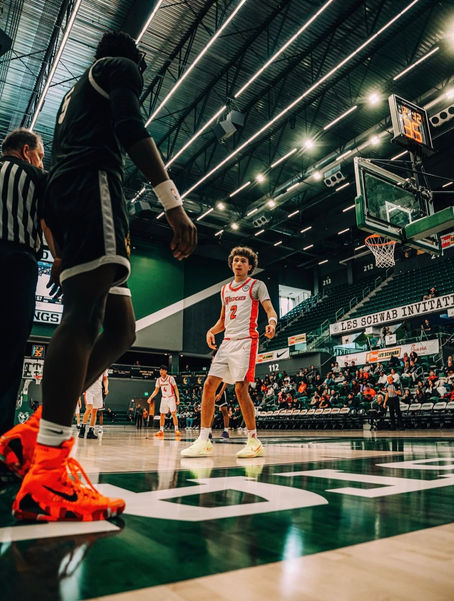 Dayton Jenkins Finishes the Les Schwab Invitational as the Leading Rebounder
