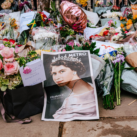 Ratu Elizabeth II Belajar Parenting Juga, Lho.